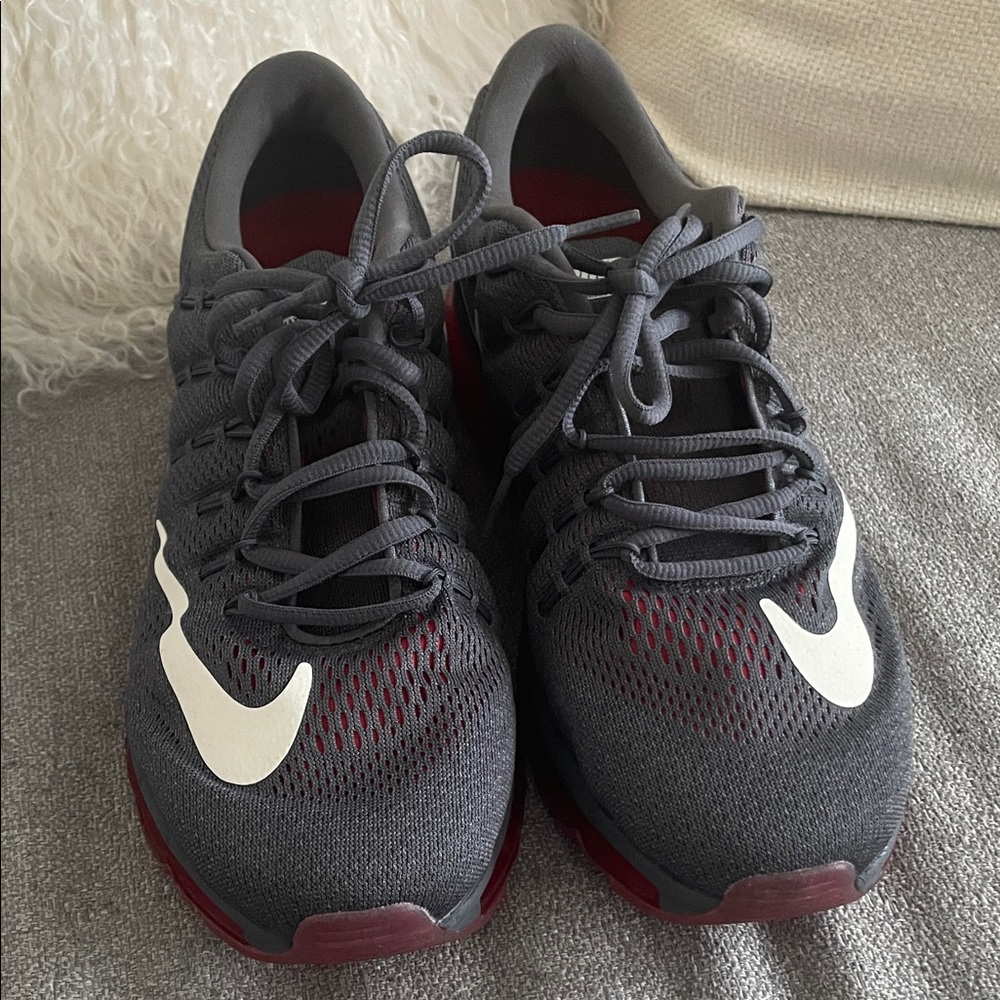 Nike Air Max 2016 Gray and Red